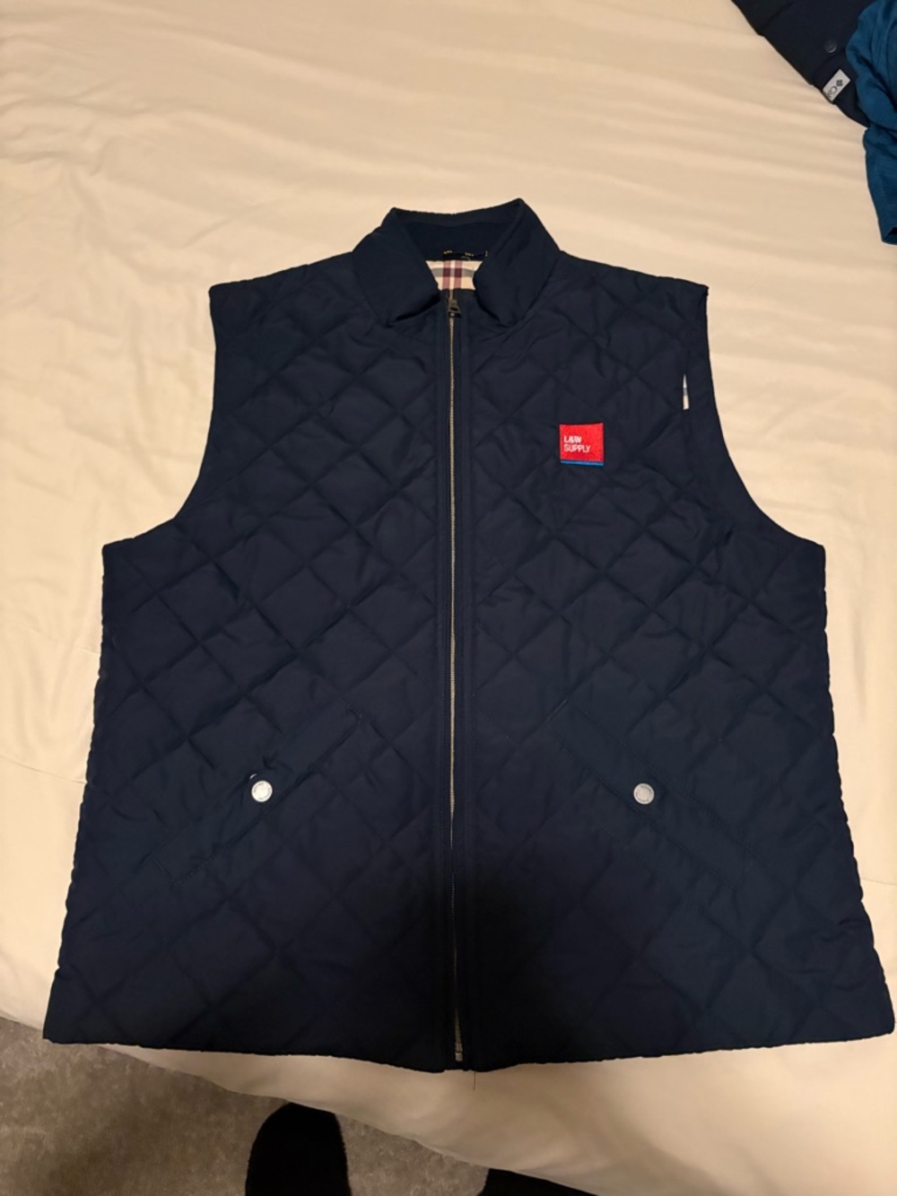 Brooks Brothers Men’s Night Navy Quilted Vest